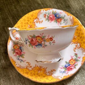 Paragon Yellow White Gold Teacup Coffee Cup & Saucer H.M. Queen Mary |See Photos